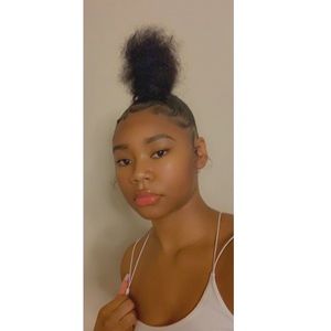 Meet your Posher, Nyjal